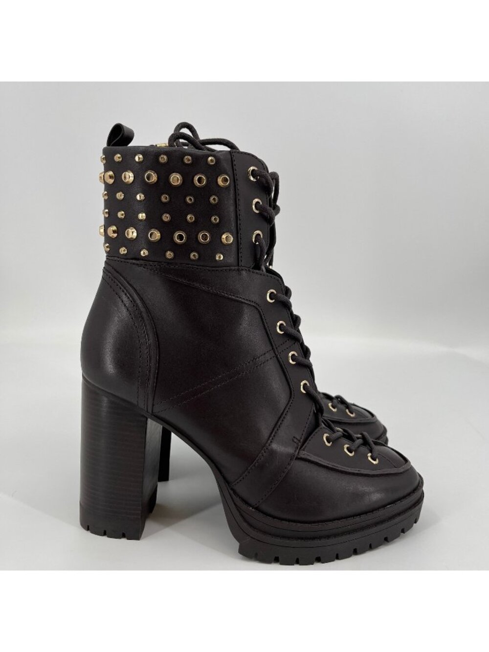 Michael Kors Yvonne Combat Boots Brown Size 10M Leather Studded Lace Up Lug Sole